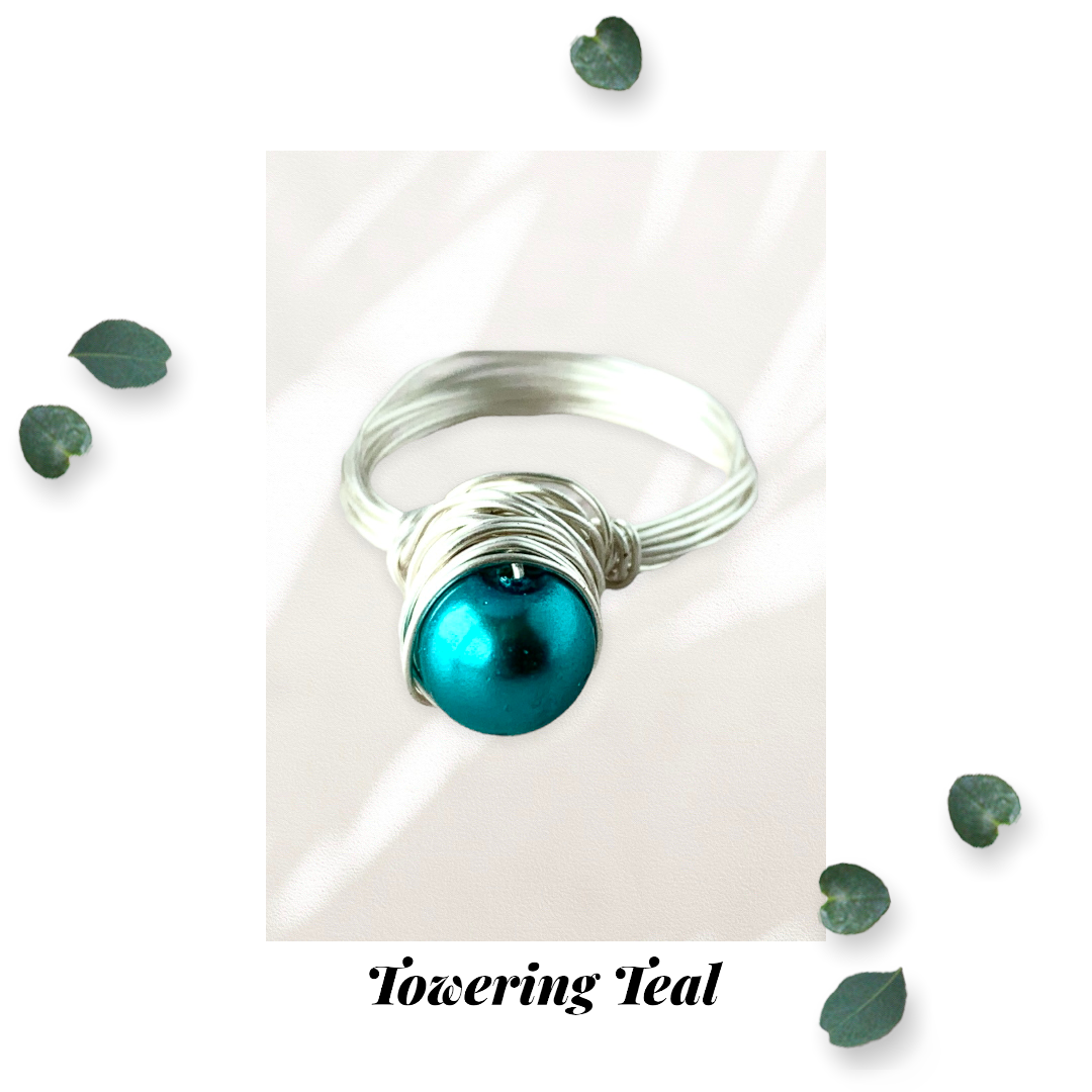 Towering Teal Glass Pearl Ring Size 3